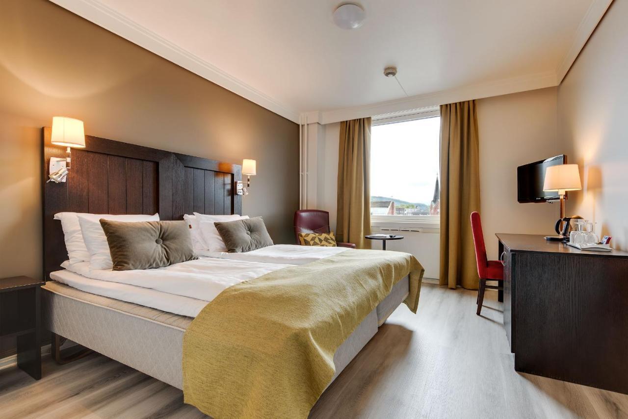 Hotell Vic พอร์ชกรุนน์ ภายนอก รูปภาพ