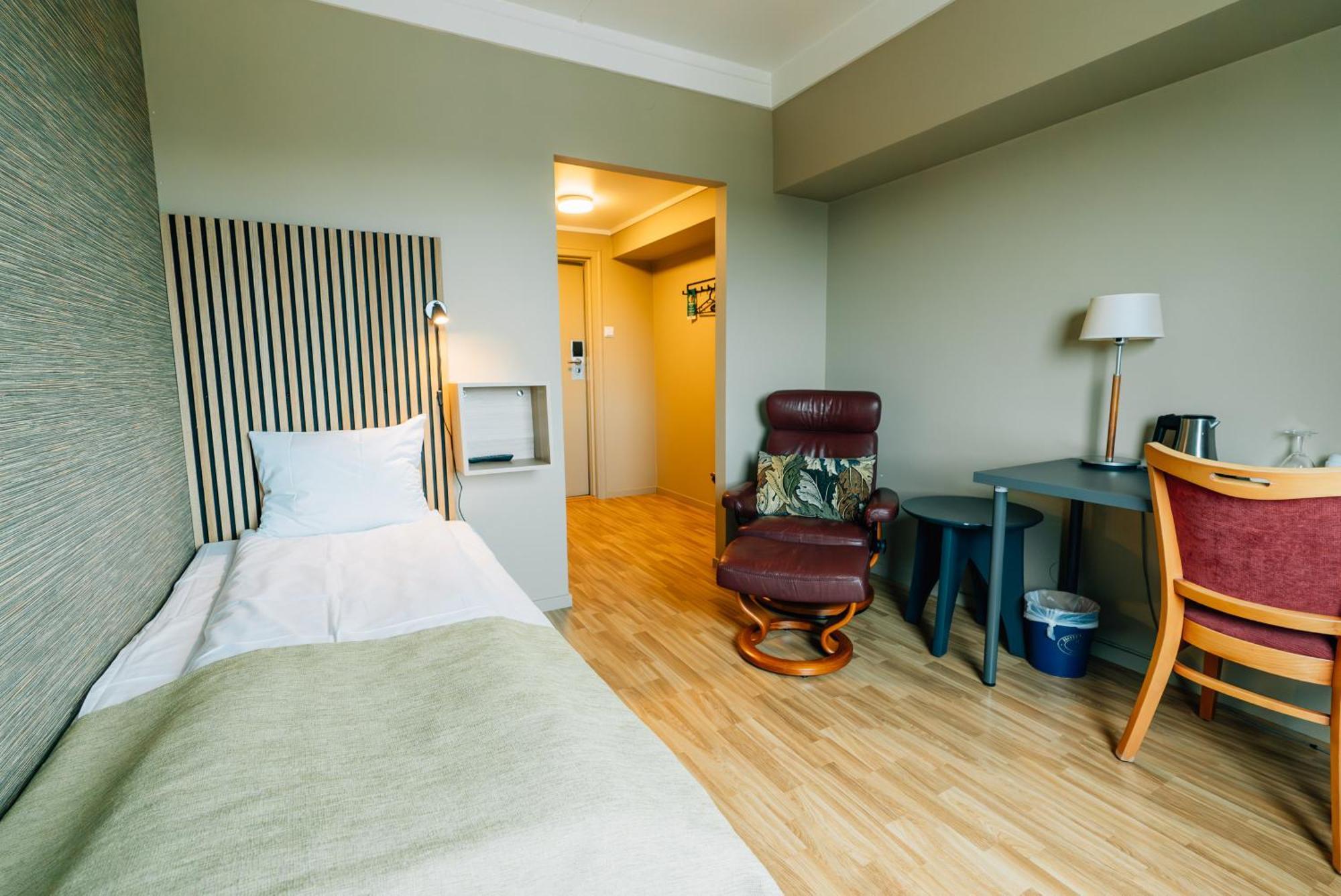 Hotell Vic พอร์ชกรุนน์ ภายนอก รูปภาพ
