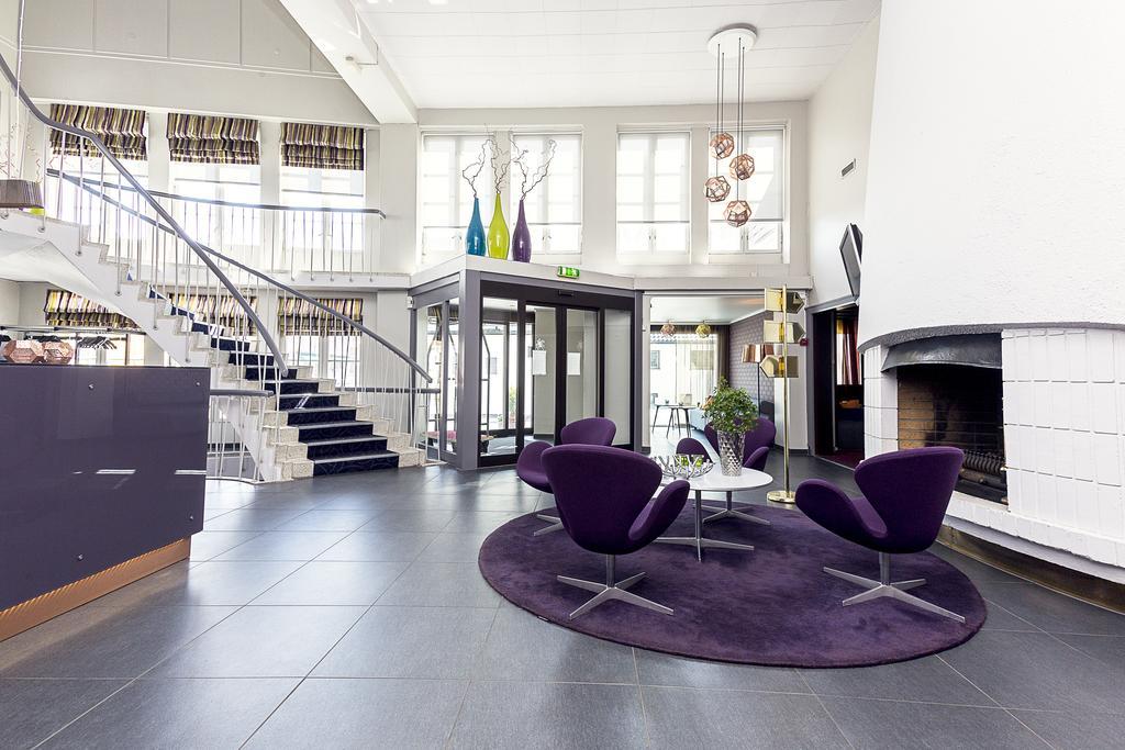 Hotell Vic พอร์ชกรุนน์ ภายนอก รูปภาพ